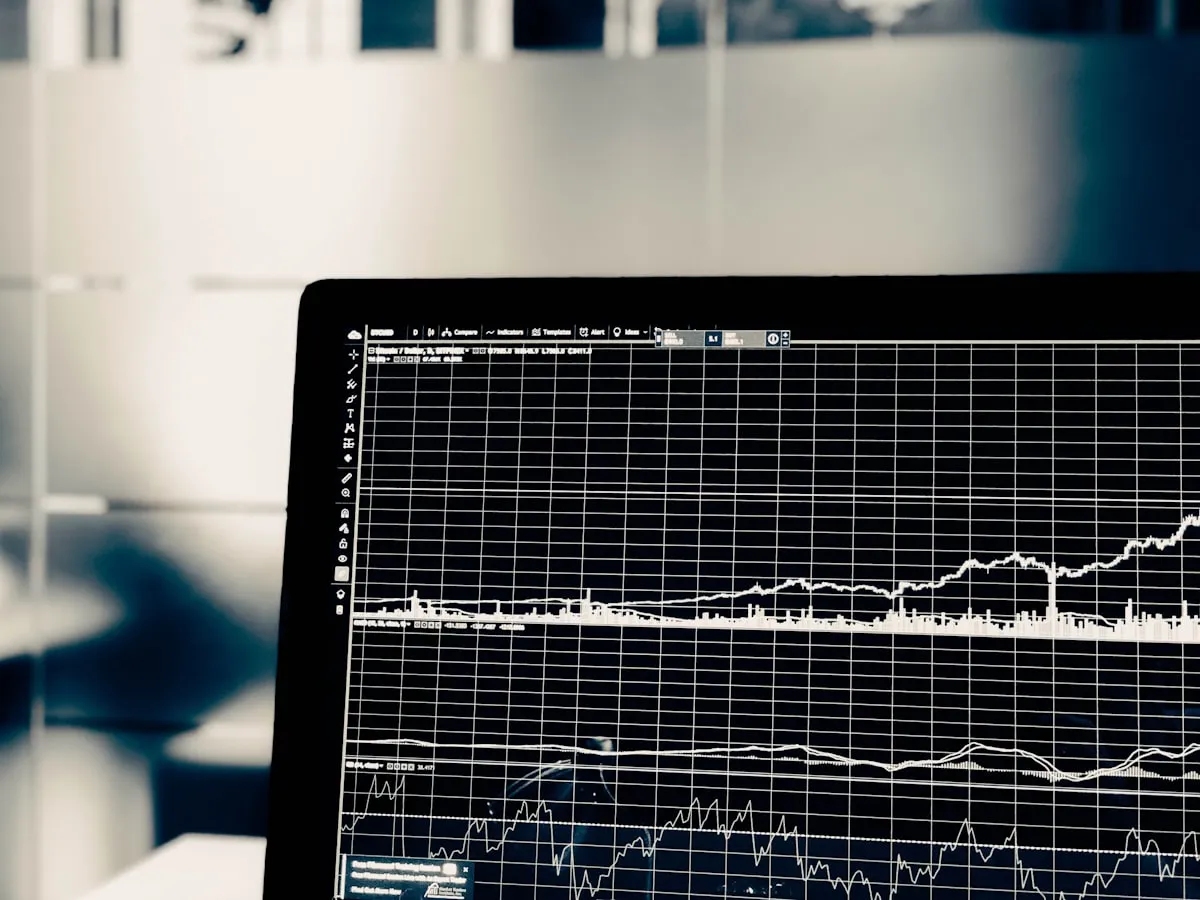 Engranajes digitales representando automatización de procesos empresariales